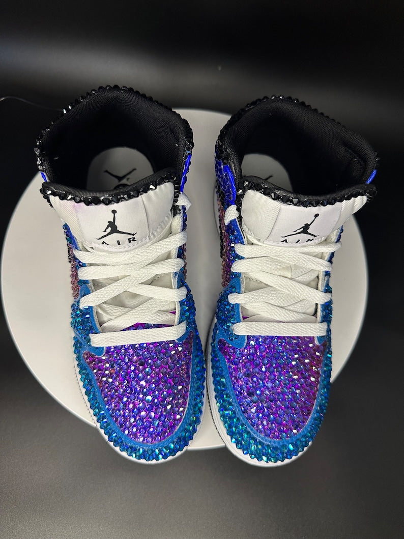 Jordan 1 Mids