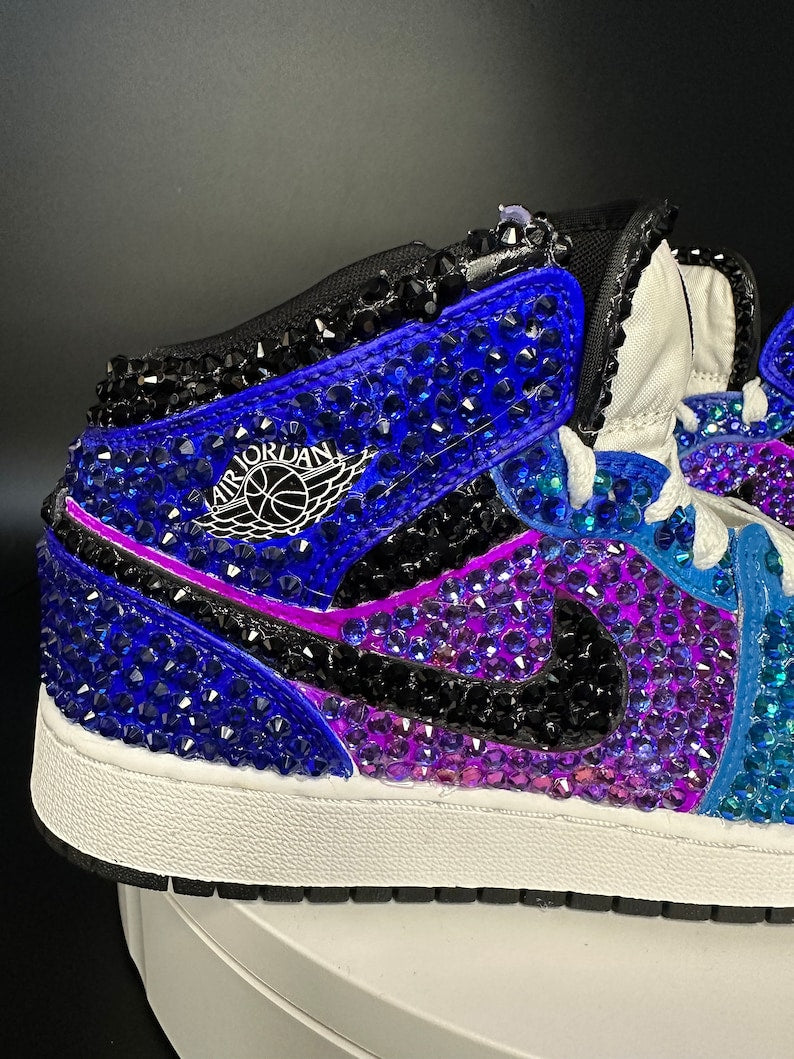 Jordan 1 Mids