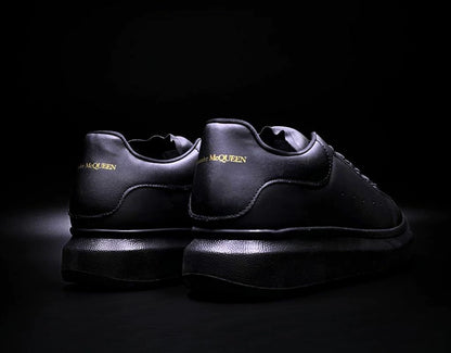Alexander McQueen Oversize Negro Total