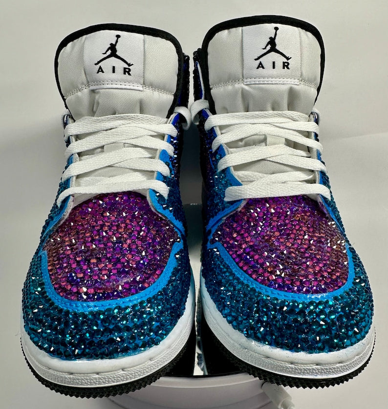 Jordan 1 Mids