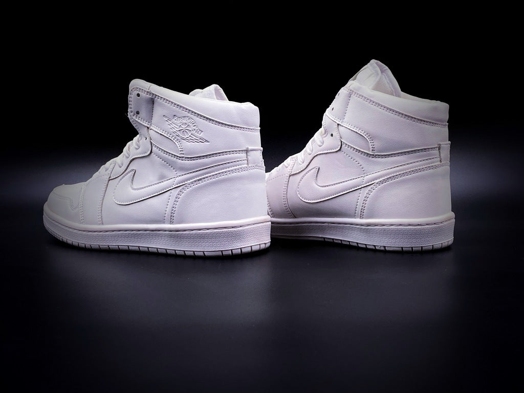 Jordan Air 1 Mid Triple White