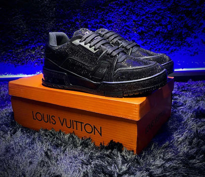 Louis Vuitton Trainer Triple Black Crystales